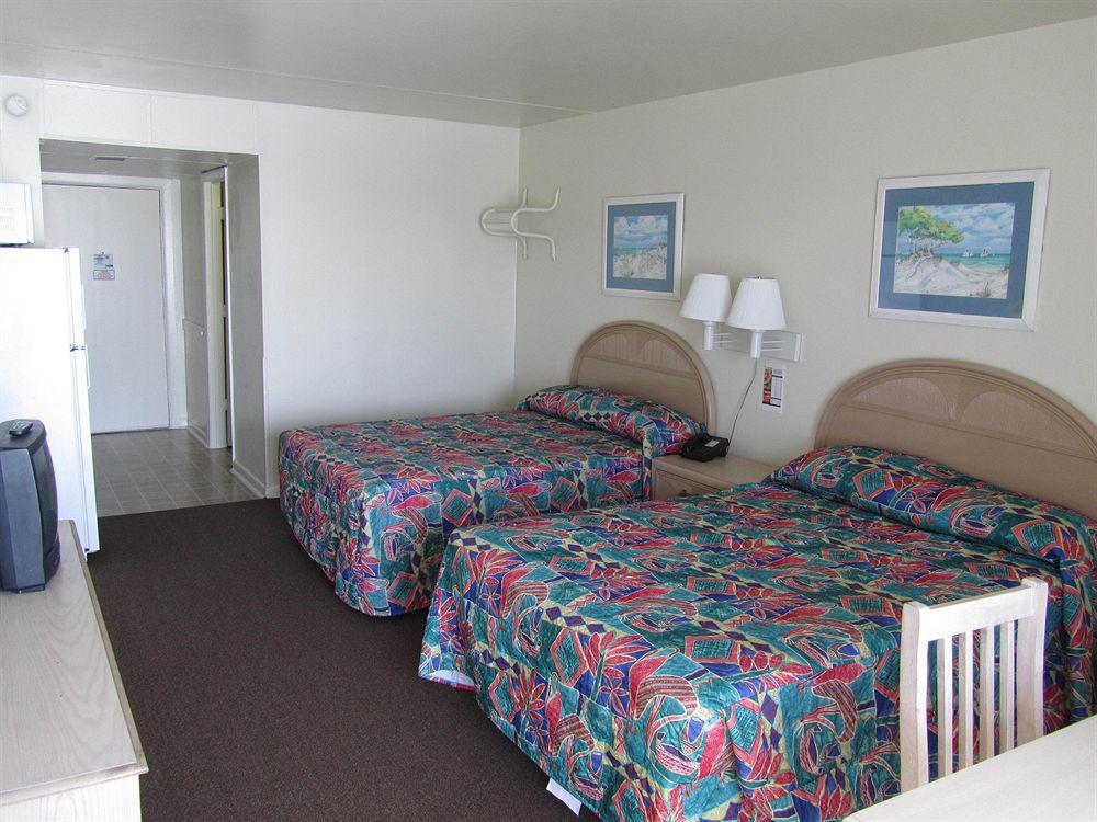 Polynesian Oceanfront Hotel Myrtle Beach Rom bilde