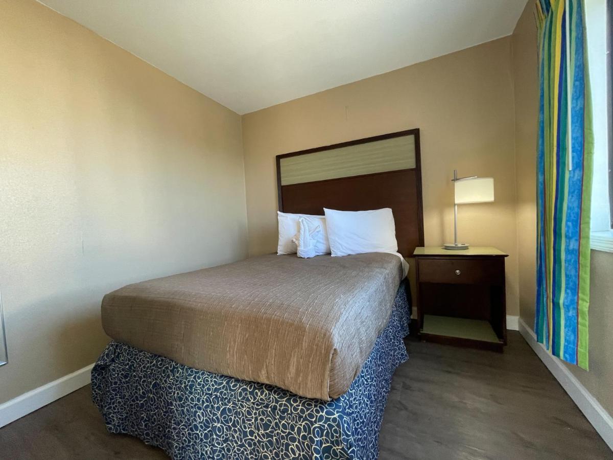 Polynesian Oceanfront Hotel Myrtle Beach Eksteriør bilde