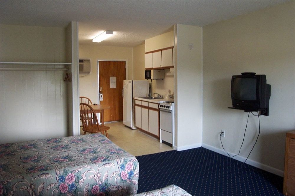 Polynesian Oceanfront Hotel Myrtle Beach Rom bilde